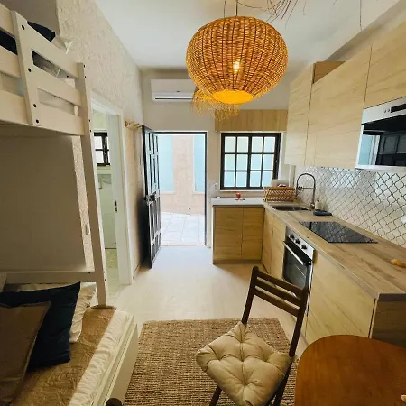Vakantiehuis Tiny House Armação de Pêra
